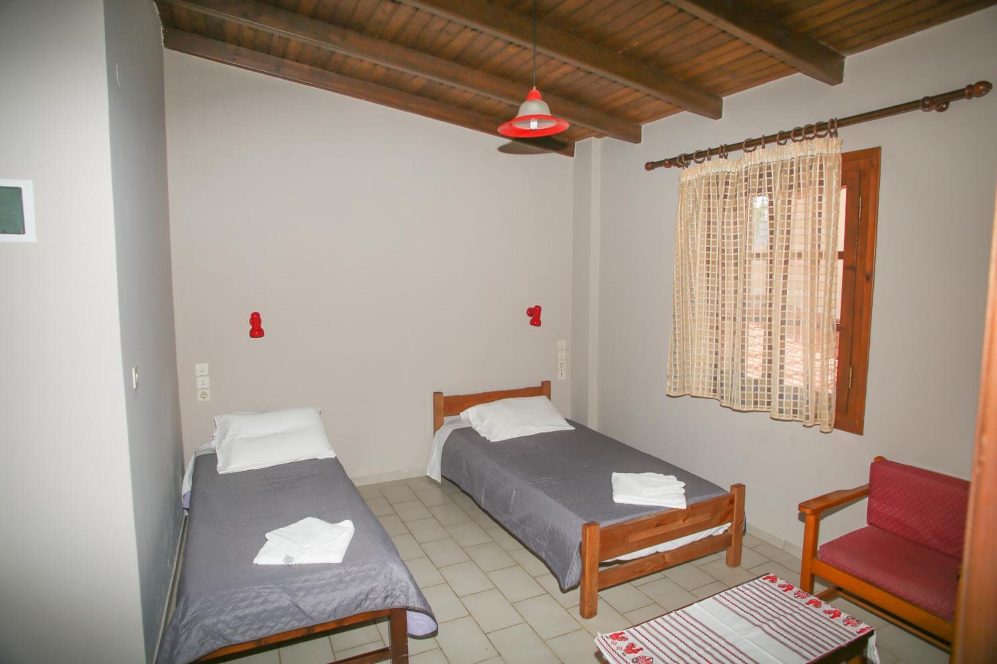 Petros Village - A Private Escape Hersonissos  Ngoại thất bức ảnh